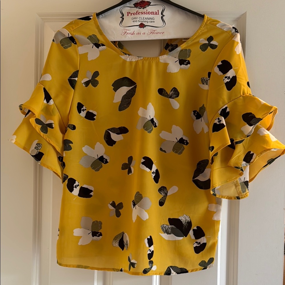 Japna Yellow and Black Flutter Sleeve Ruffled Blouse